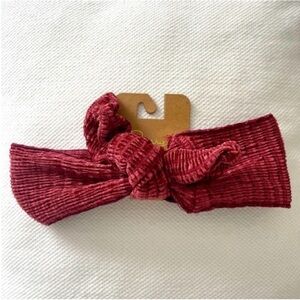NWT Berry Women’s Burgundy Knotted Headband OS